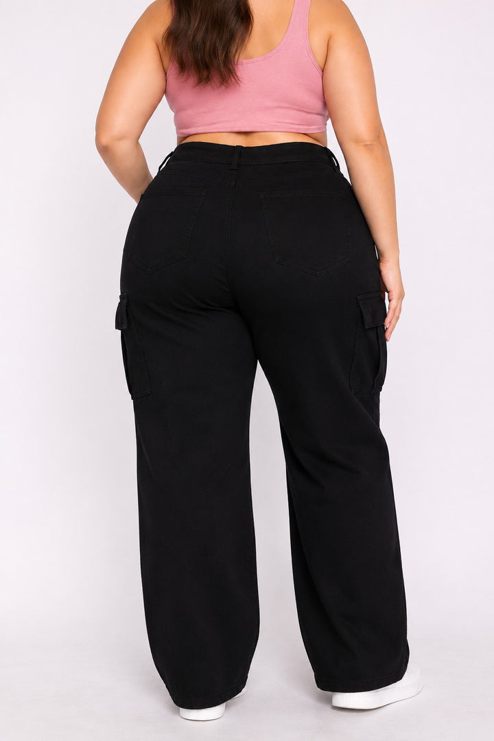 FASON DE VIV Bri Plus Size Black Cargo Jeans — back view showing cargo pockets and wide-leg silhouette