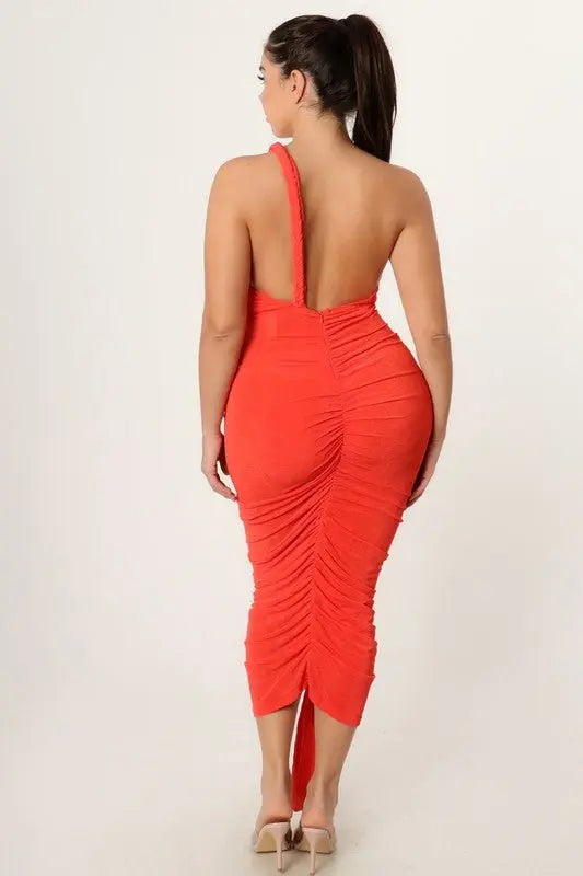 Eboni ONE SHOULDER BODYCON RUCHED MIDI DRESS - Fason De Viv