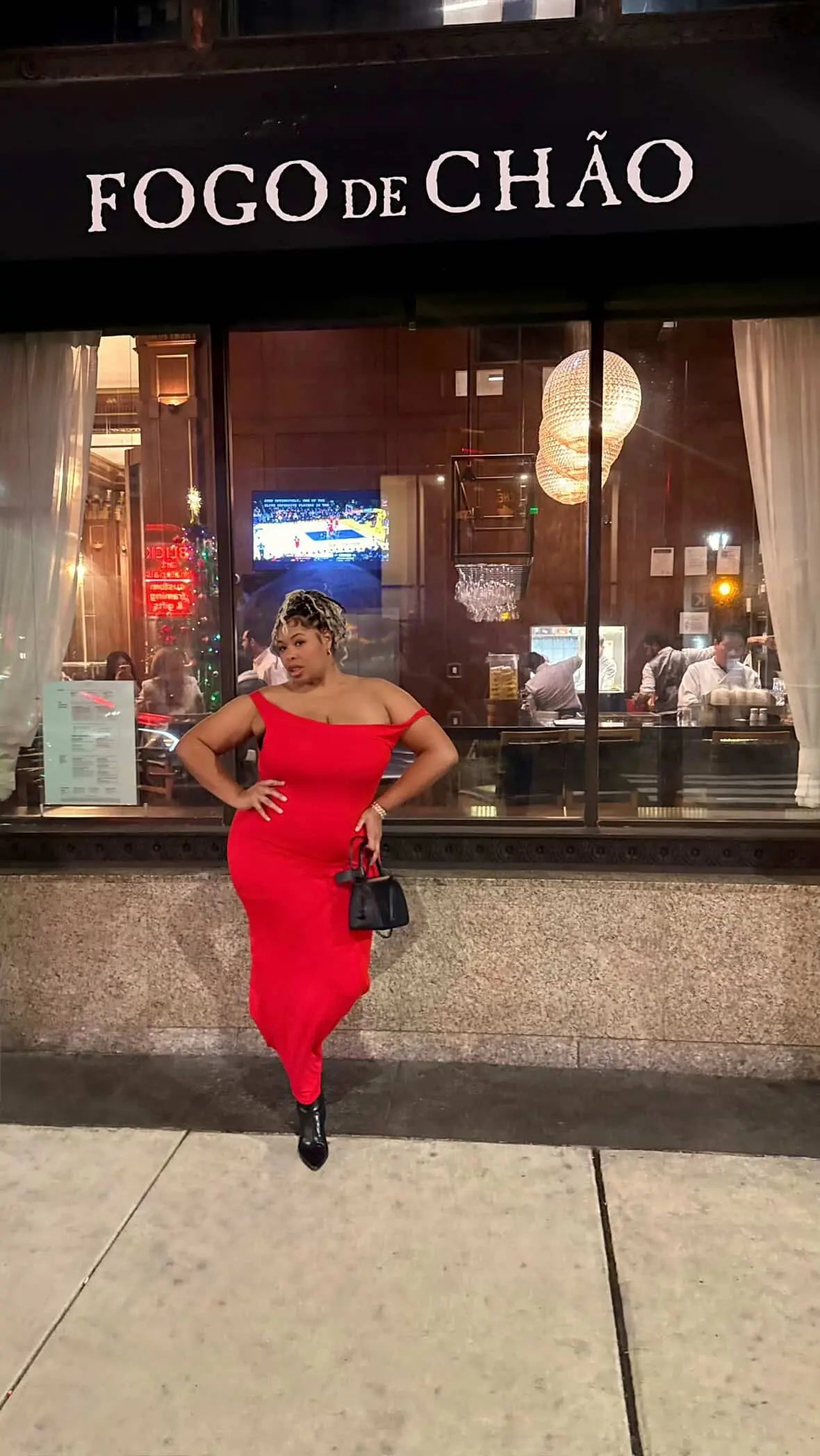 Posh Knotted Bodycon Red Dress