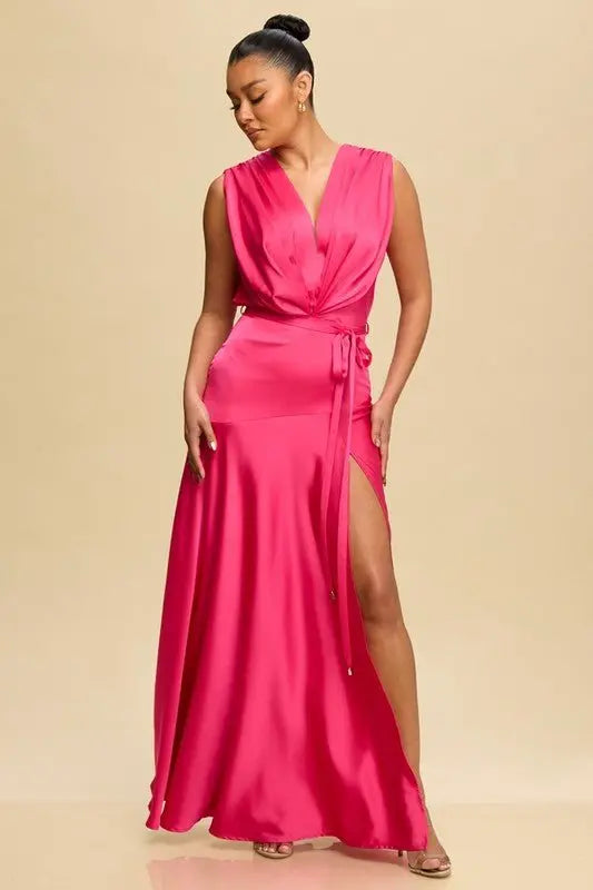 SATIN PLEATED GOWN - Fason De Viv