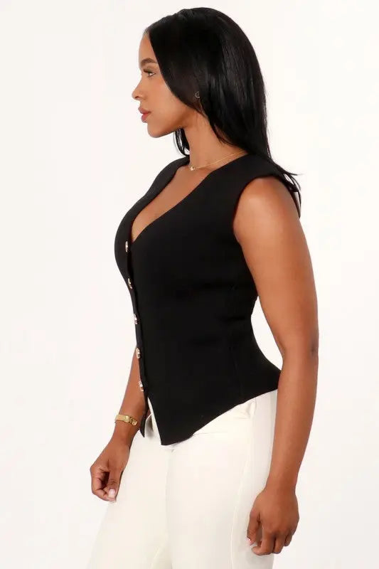 Sleeveless V-neck Line Button Down Knit Top