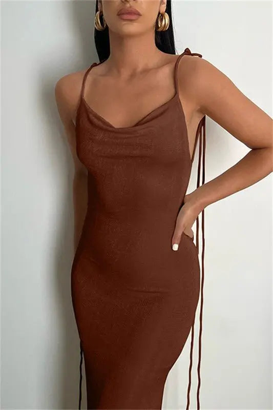 BRI Backless Bodycon Maxi Dress - Fason De Viv